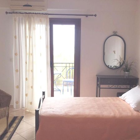 Holiday Zigos إيغومينيتسا المظهر الخارجي الصورة